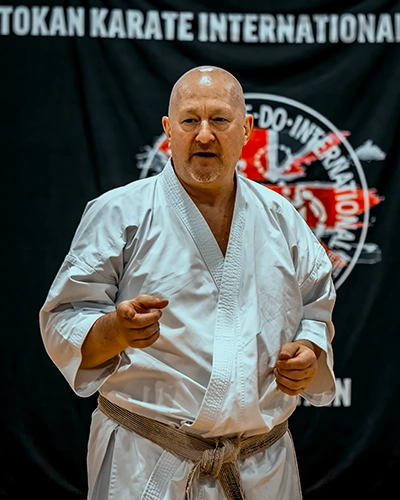 Dorian Fretwell teaching Karate in Bristol